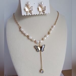 Freshwater Pearl Gold and White Butterfly Necklace Set